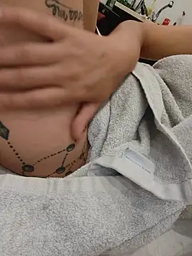 Chat +18 de Sposini69 ao vivo