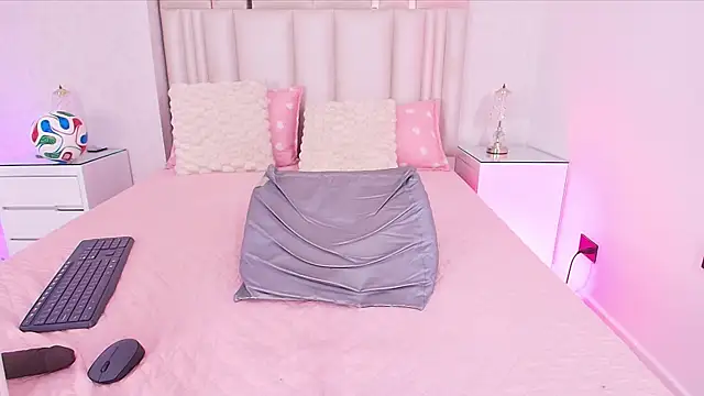 alanarose18's Live XXX Chat