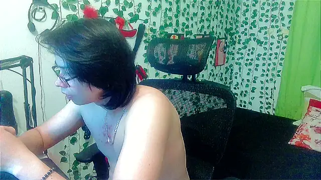 Andy_gray's Live XXX Chat