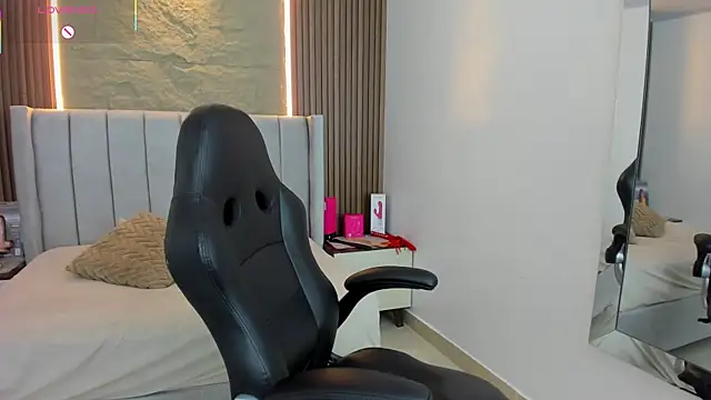 LISAPALMER7 Live XXX Chat