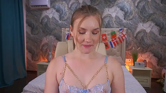 FoxyyKate Chat XXX in diretta