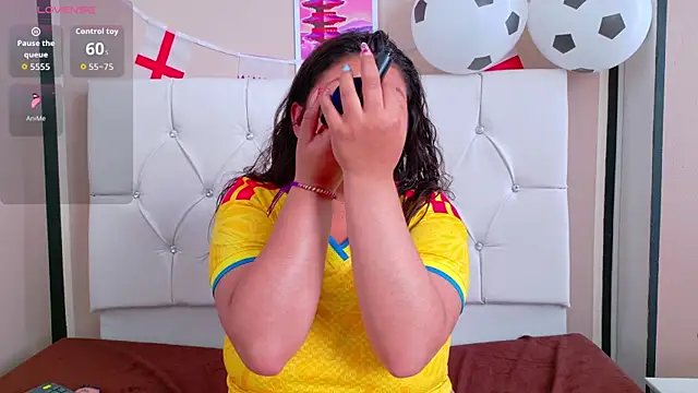 Czat XXX na żywo – Rachel_new20