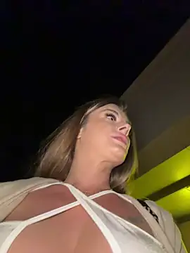 IsabellaEtthan Chat XXX live