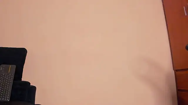 Tyler_Waka01 élő XXX-chatje