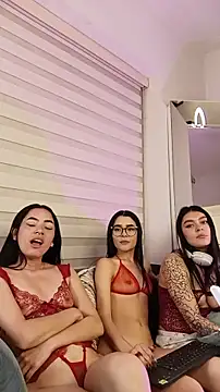 Czat XXX na żywo – Ivyy_sweet_