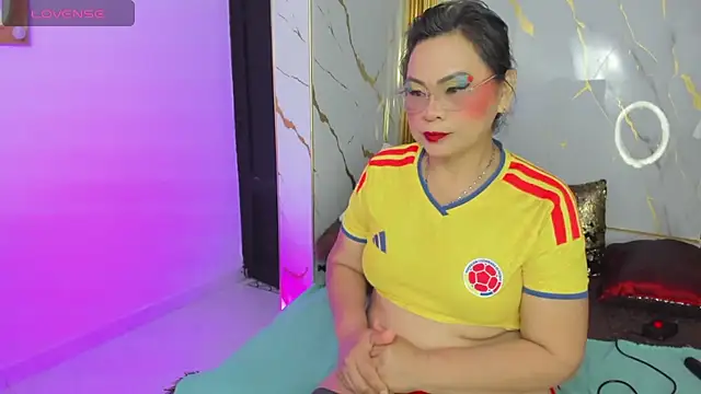 dianamilf's Live XXX Chat