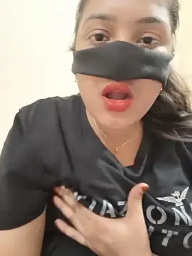 Joya-02 Show Webcam