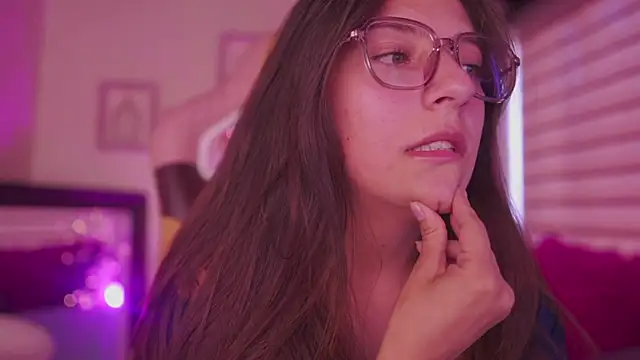 Chat XXX en directo de milly_kenner