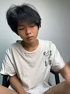 XBD-1's Live XXX Chat