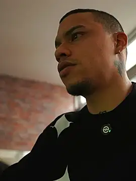 Онлайн чат XXX AlphaMasterXxx