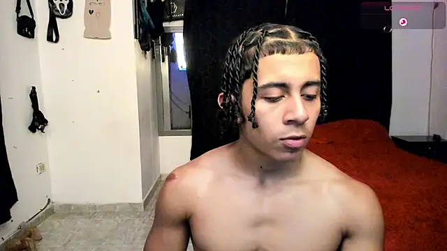 Bradley_Strong 现场XXX聊天