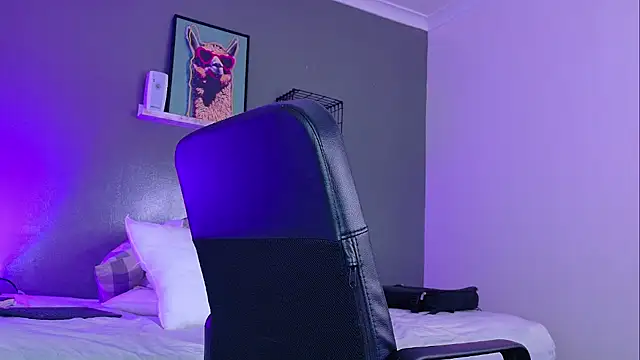Chat XXX ao vivo de AndrewKenoxx__