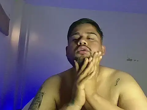GABRIELGARCIA1313 live XXX chat