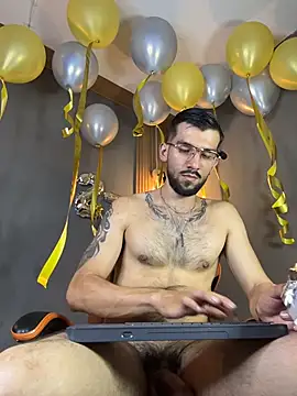 Franck_White লাইভ XXX চ্যাট