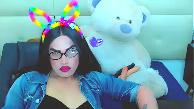 Sembang XXX Secara Langsung NharaBigCock