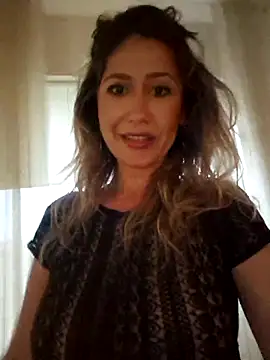 CelynaRoss Chat XXX live