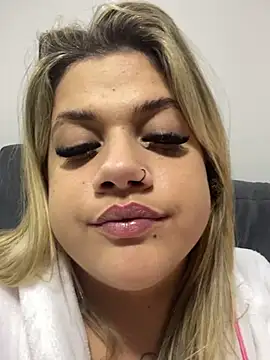 Chat +18 de kahreal ao vivo