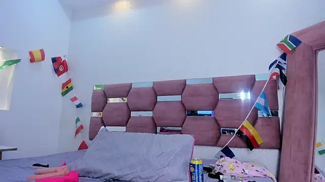 Chat XXX en directo de melody_clark_