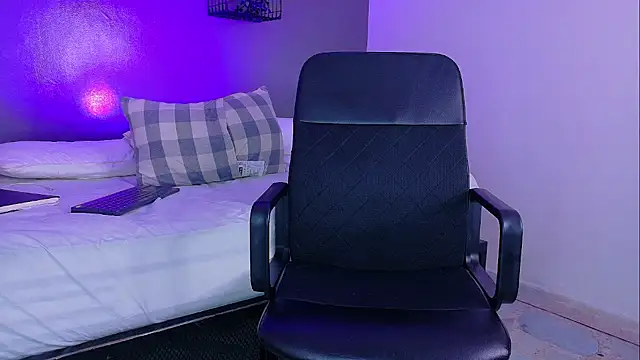 AndrewKenoxx__n Live XXX chat