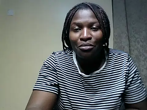 Sassynina Live XXX-chat