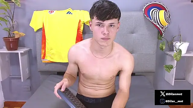Živý XXX chat Kevin_Tupe