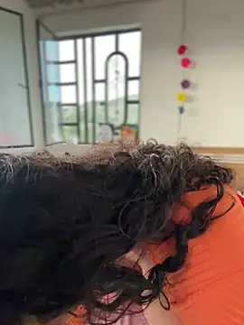 دردشة Simone_Miller الجنسية المباشرة
