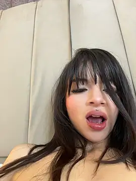 XXX chat uživo modela barbie_gv
