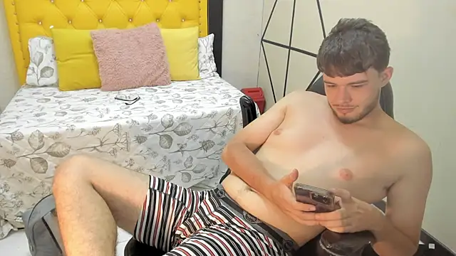 Chat +18 de Joan_Blake ao vivo