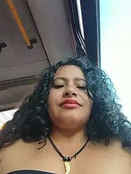 Chatroom XXX en direct de Yaya_watson