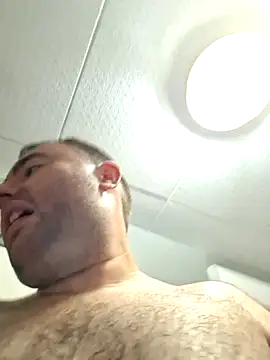 XXX chat uživo modela Javier_bear