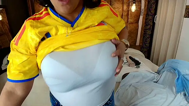 MarilynMiilf_ Adlı Modelin Canlı XXX Sohbeti