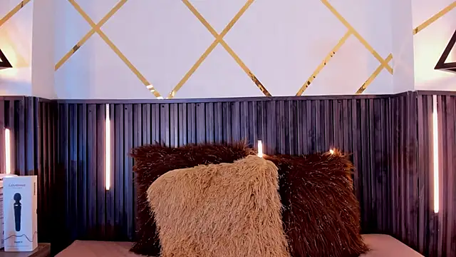 MadisonYoung000 live XXX chat