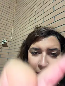 Novababy18 live XXX chat