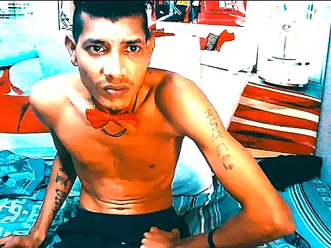 IndianSavageMale Chat XXX live