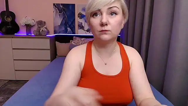 Онлайн чат XXX BlondPearl