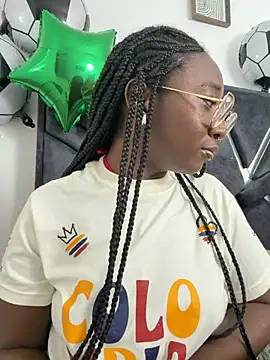 ZahhyFrequency's Live XXX Chat