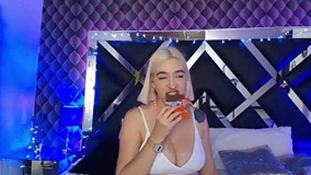 Chat XXX en directo de victoriaa_lee_