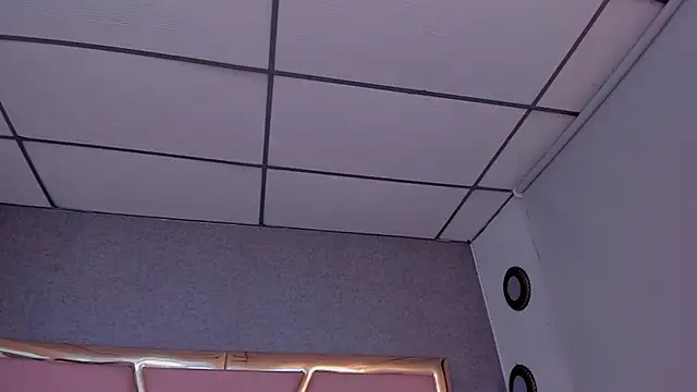 Онлайн чат XXX MayWesst