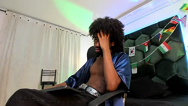Chat XXX ao vivo de AllexJacob