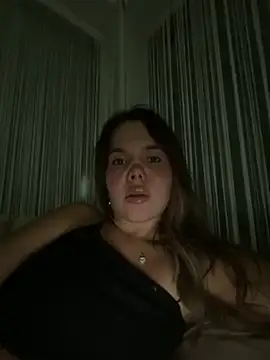 TheCinderella live XXX chat