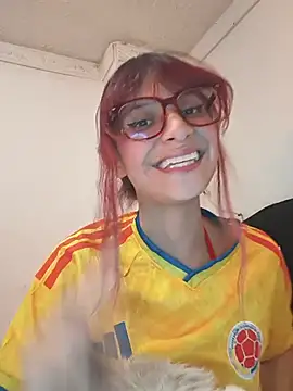 RedMeloddy's Live XXX Chat