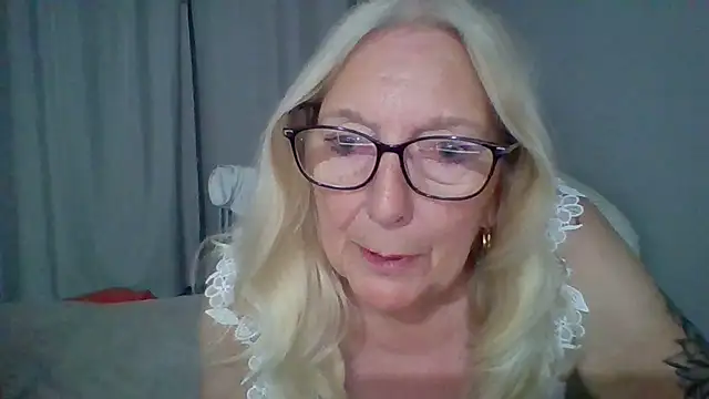 Chat +18 de Chanel-56 ao vivo