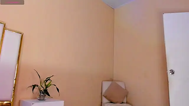 Rosalinda_77's Live XXX Chat