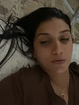 XXX chat uživo modela ZajiraShane