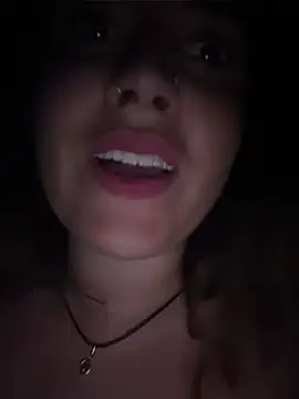 Novababy18 – Naživo XXX chat