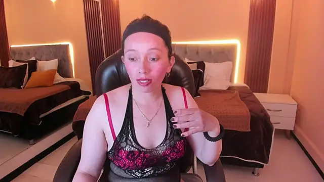 Victoria__blake_ Adlı Modelin Canlı XXX Sohbeti