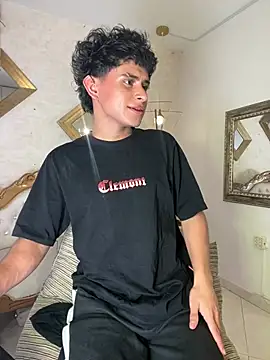 Chat XXX ao vivo de Jhonny-Blake