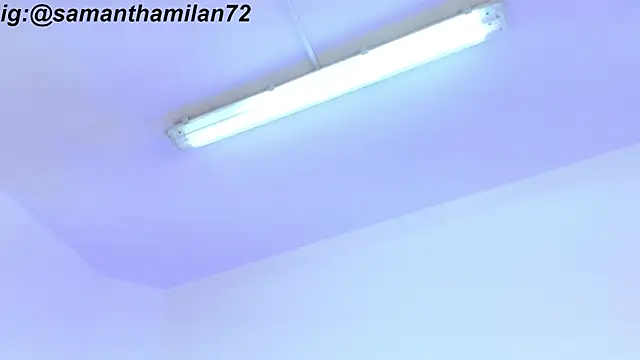 Онлайн чат XXX SamanthaMilann