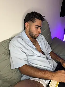 AlejandroGreco – Naživo XXX chat
