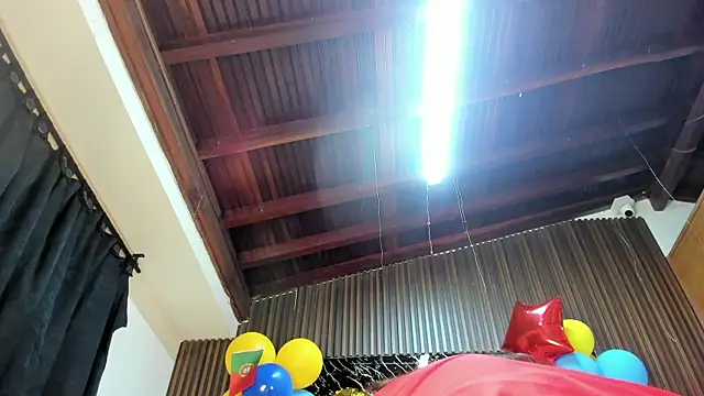 Karla18_ Live XXX Chat